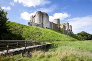 kidwelly castle 3 sm.jpg